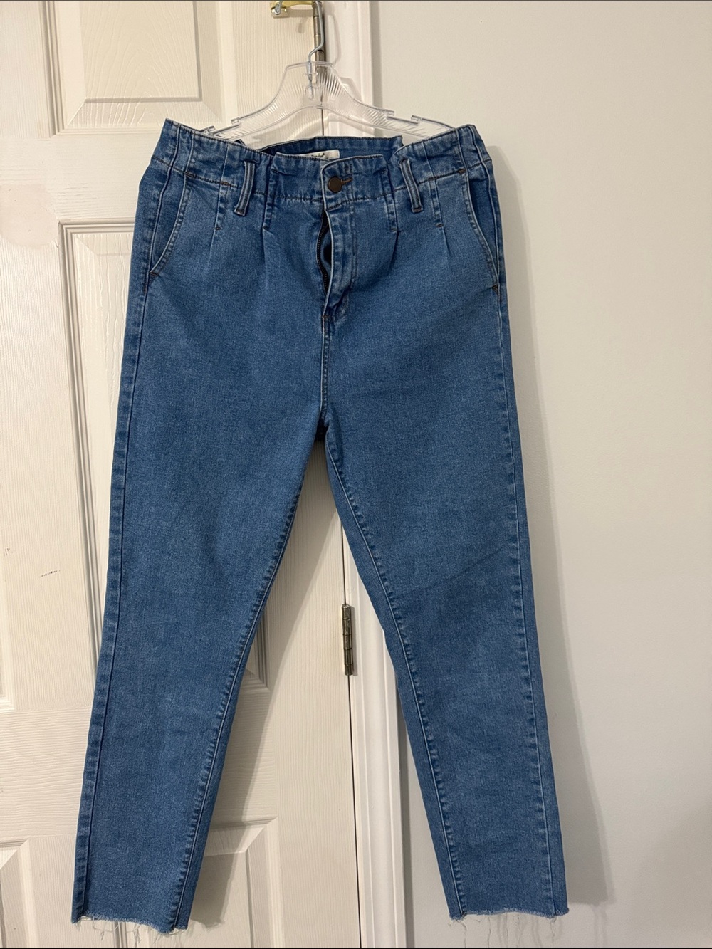 Papaya High-Rise Straight Jeans in Blue Denim with Frayed Hem size L
